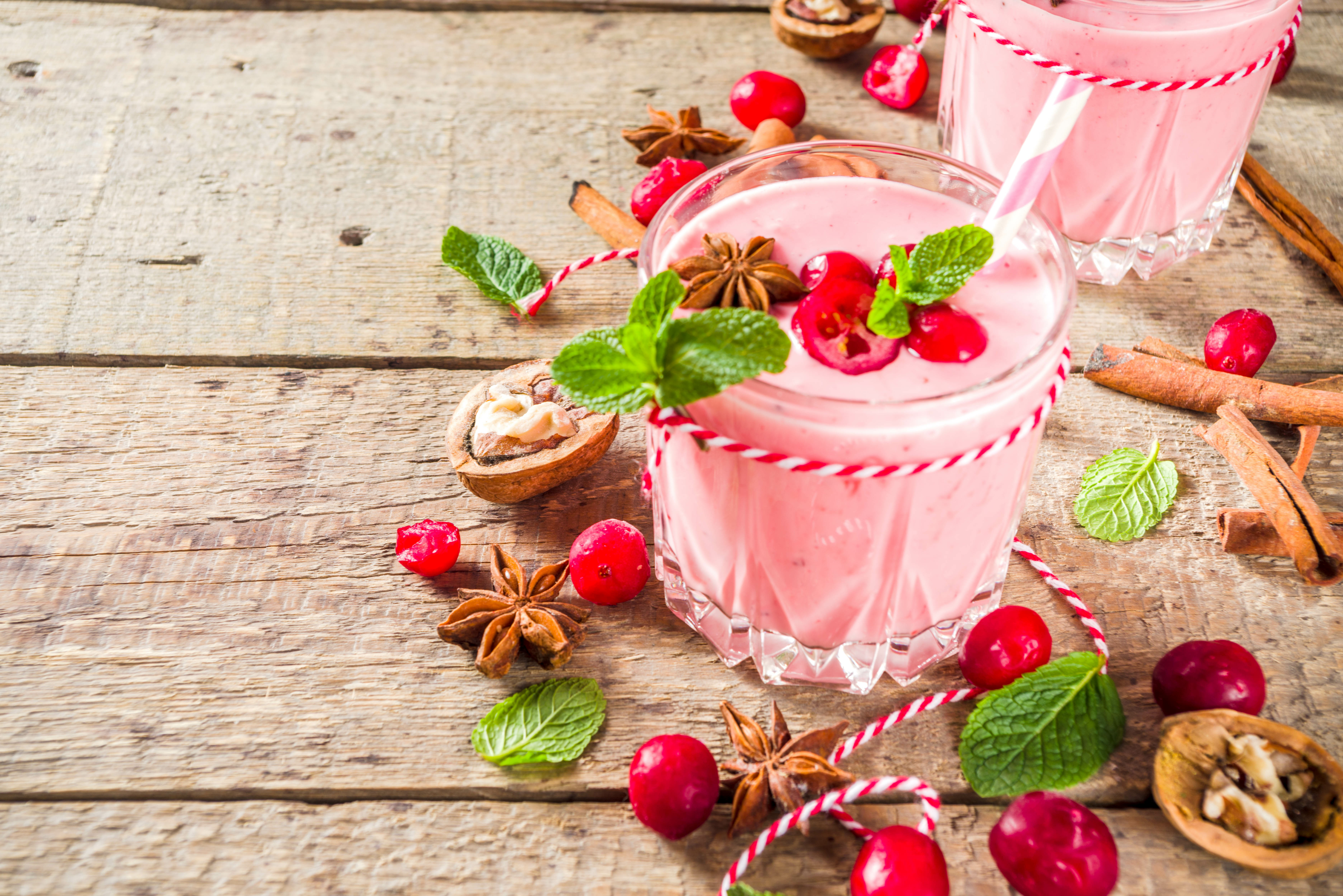 cranberrysmoothie CHRISTMAS CRANBERRY SMOOTHIE 