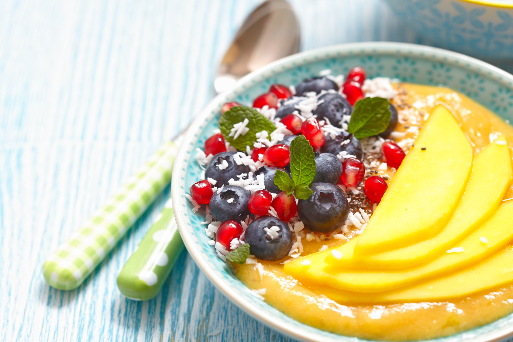 MANGO SMOOTHIE BOWL