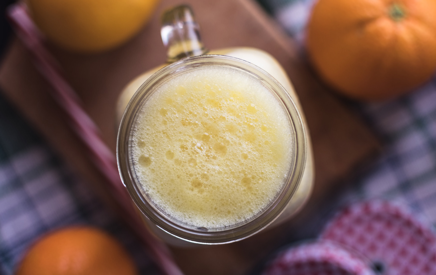 SINAASAPPEL MANGO SMOOTHIE