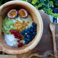 KIWI IN A BOWL 