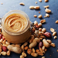 HOMEMADE PEANUTBUTTER