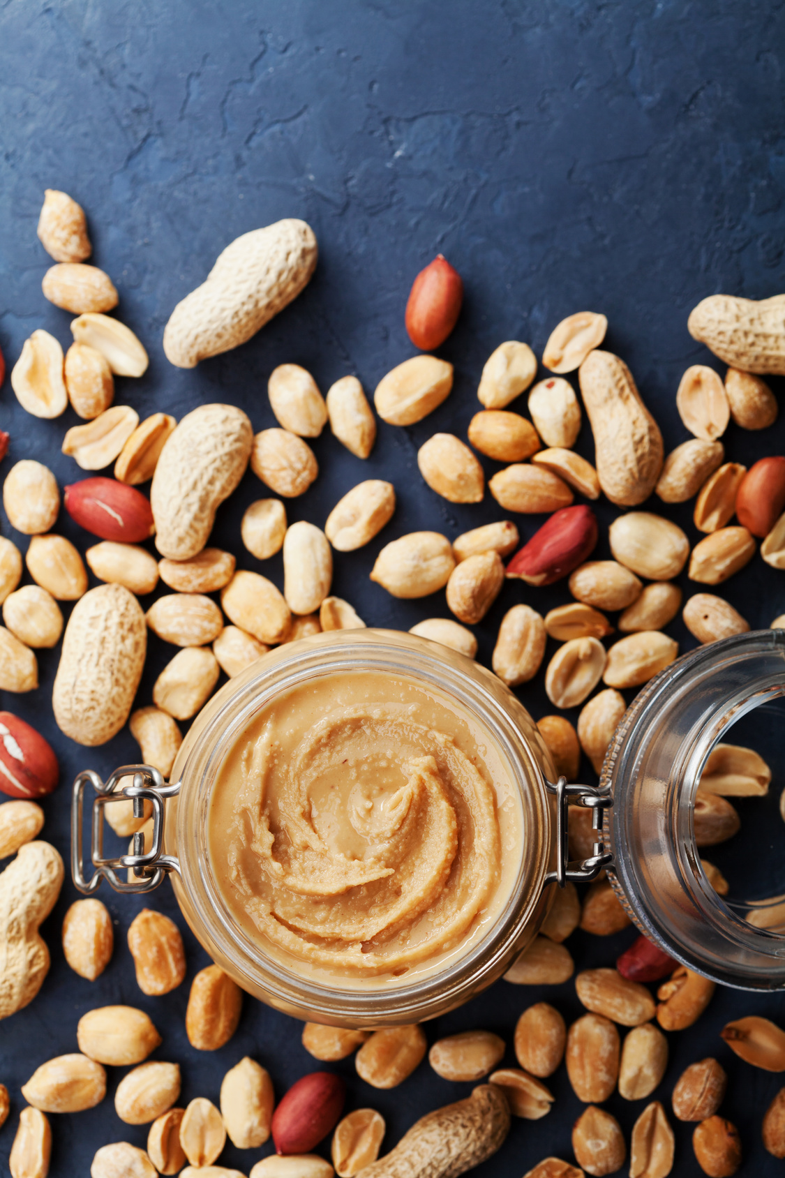 HOMEMADE PEANUTBUTTER