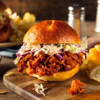 VEGAN PULLED JACKFRUIT BBQ SANDWICH 