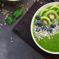 Smoothie-bowl met Spinazie &amp; Kiwi