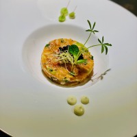 ZALM TARTAAR MET VENKEL &amp; LIMOEN MAYONAISE 